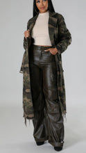 Load image into Gallery viewer, Camouflage coat w/belt
