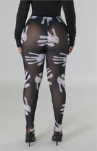 Load image into Gallery viewer, All my hands leggings
