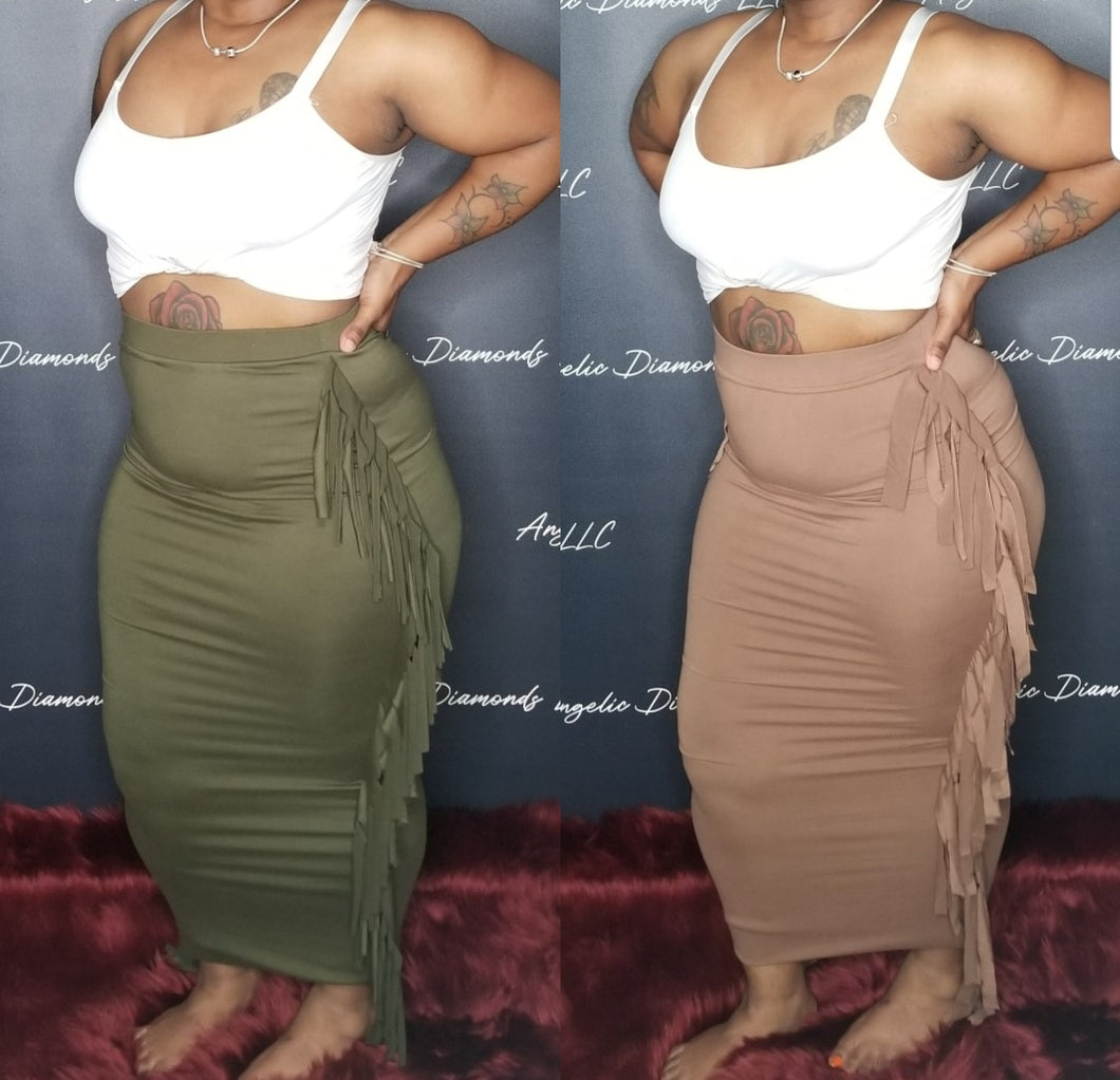 tassel detailed maxi skirt