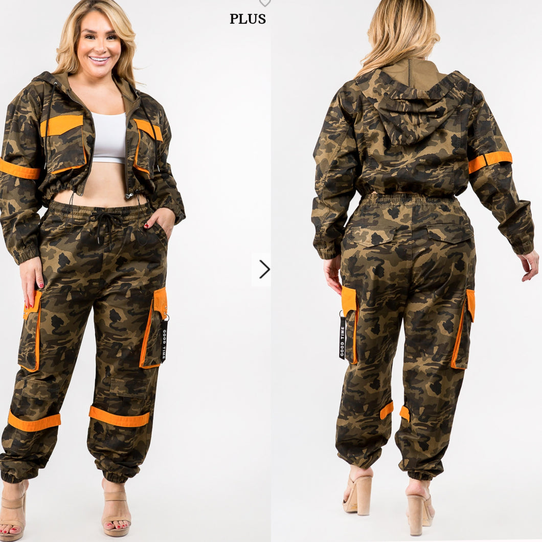 Plus size cargo style set